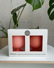 Load image into Gallery viewer, Porter Green Stemm Unbreakable Silicone Wine Glasses Peach/Rust
